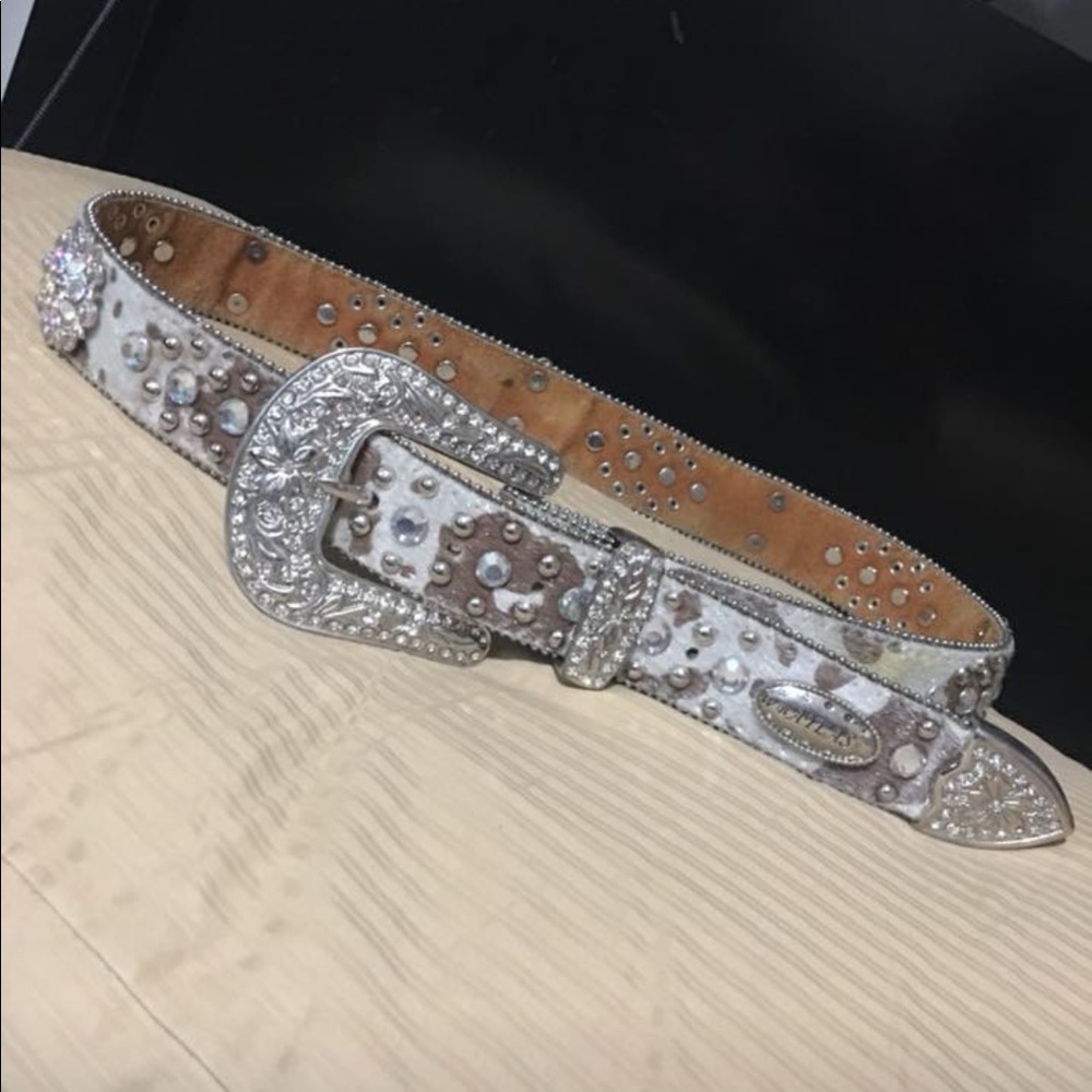 Cowgirl belt